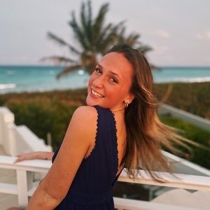 Meet your Posher, Haley